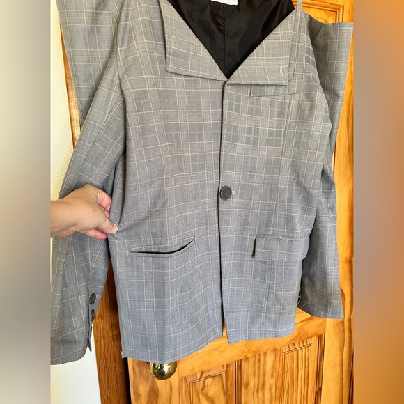 EGGIE Grey Plaid Off Shoulder Button Blazer Jacket Size Medium - Picture 3 of 9